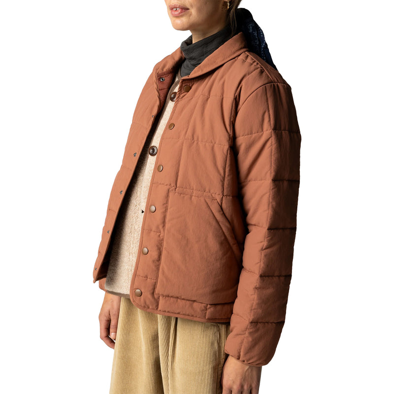 Load image into Gallery viewer, Finisterre Women's Lapwing Insulated Snap-Button Jacket 11
