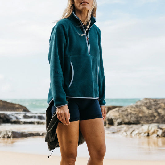 Finisterre Women's Farren Fleece Half-Zip Pullover Jacket 2