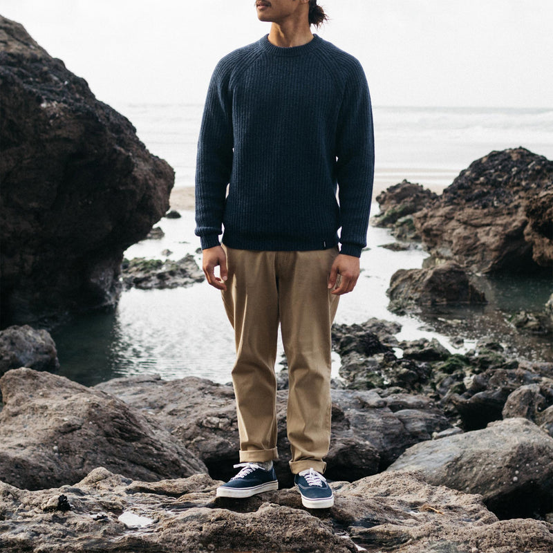 Load image into Gallery viewer, Finisterre Mora Knit Sweater 3
