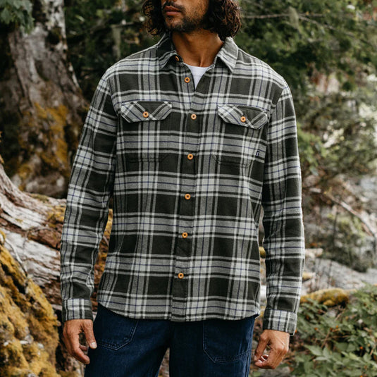Finisterre Beardsmore Long Sleeve Button-Up Shirt