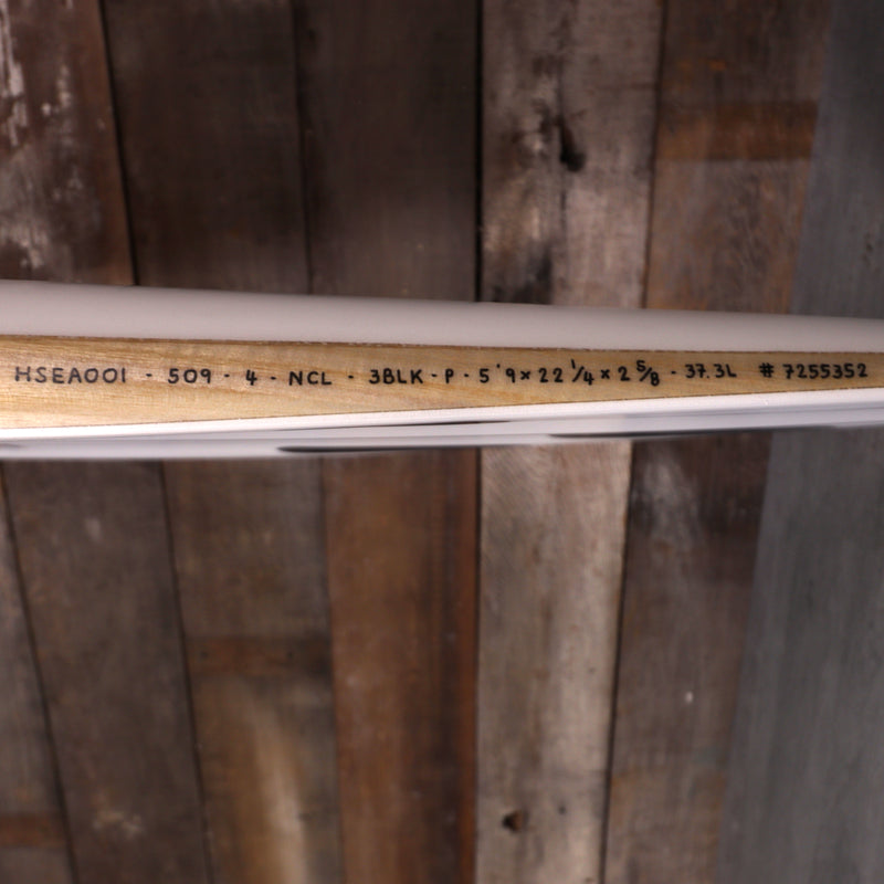 Load image into Gallery viewer, Firewire Seaside Helium 5'9 × 22 ¼ × 2 ⅝ Surfboard 4
