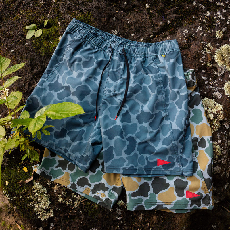 Load image into Gallery viewer, Florence Marine X Standard Issue Elastic 17.5" Shorts 5
