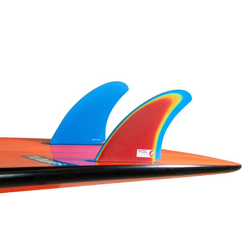 Load image into Gallery viewer, Futures Fins Pyzel Bobcat Twin Fin Set
