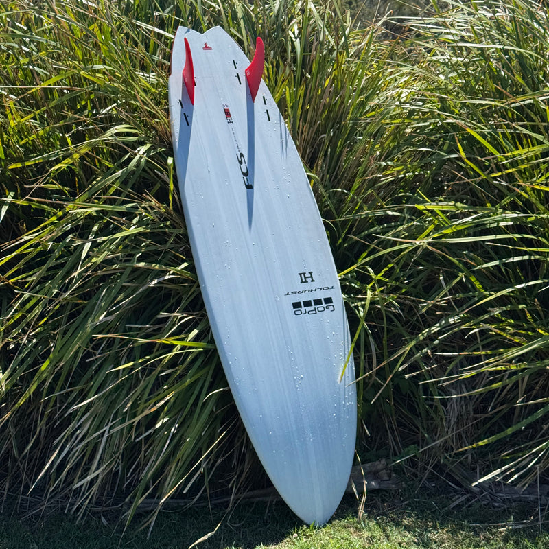 Load image into Gallery viewer, Harley Ingleby Series HIBT 3+3 Thunderbolt Red 6'0 x 20 x 2 ⅝ Surfboard - White/Red
