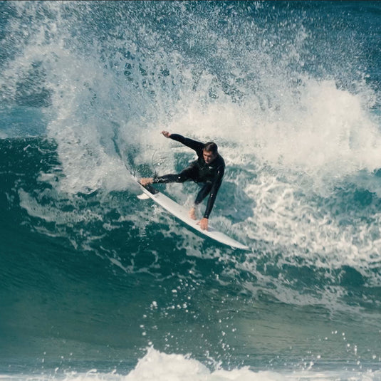 Harley Ingleby Series HIBT 3+3 Thunderbolt Red 6'0 x 20 x 2 ⅝ Surfboard - White/Red