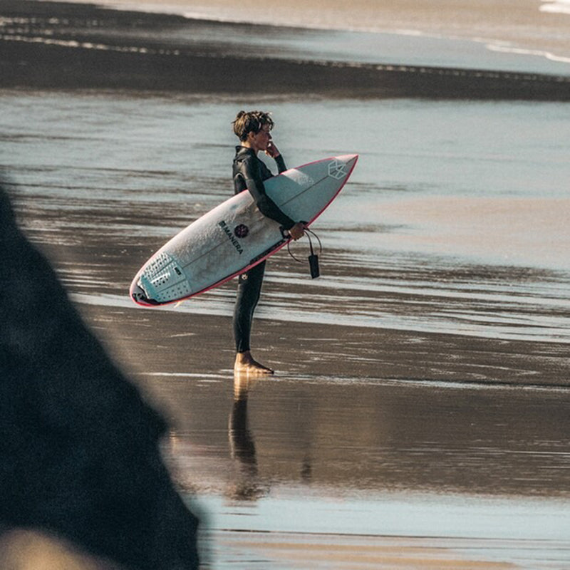 Load image into Gallery viewer, Manera Seafarer 4/3 Chest-Zip Wetsuit
