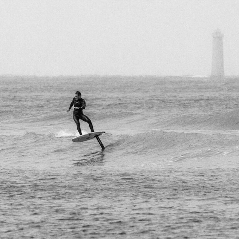 Load image into Gallery viewer, Manera Seafarer 4/3 Chest-Zip Wetsuit
