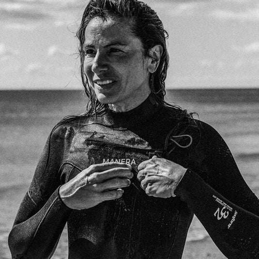 Manera Women's Seafarer 3/2 Chest-Zip Wetsuit