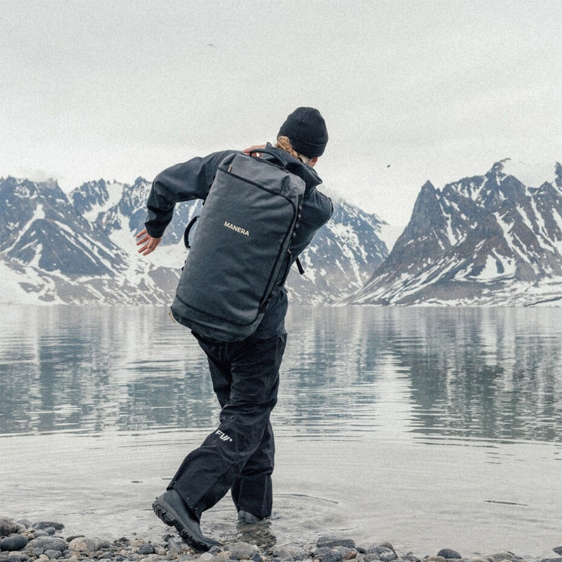 Load image into Gallery viewer, Manera Rugged Duffel Bag Surf Pack Backpack - 45L
