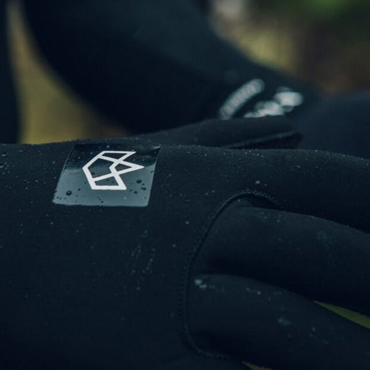 Manera X10D 2mm Gloves