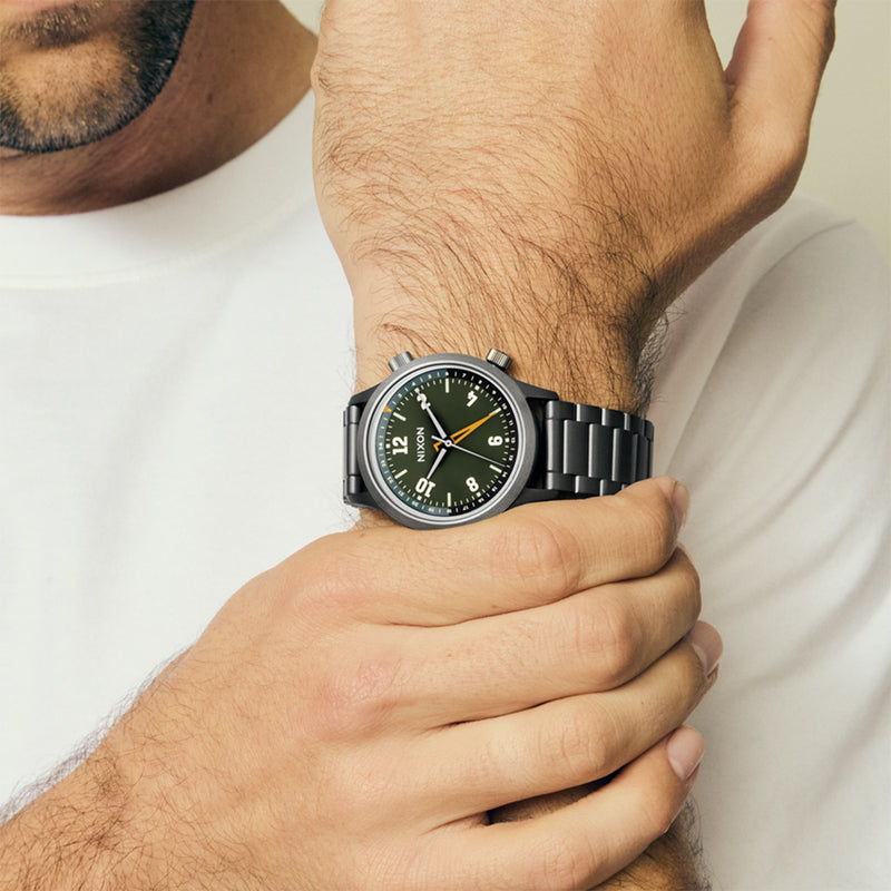 Load image into Gallery viewer, Nixon The Drifter 40 GMT Stainless Steel Watch

