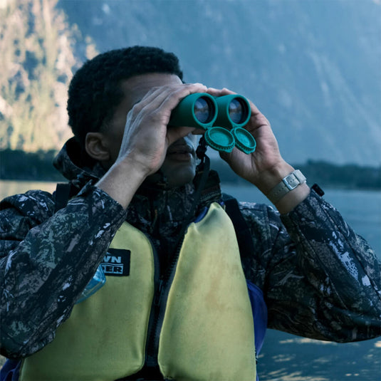 Nocs Provisions Field Issue 8×42 Binoculars 10
