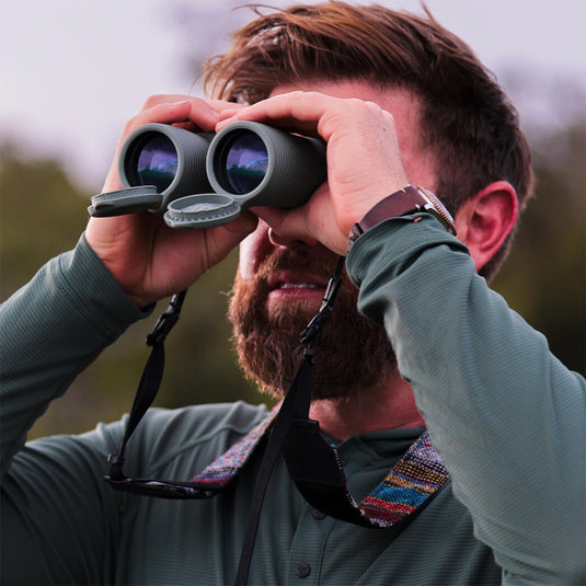 Nocs Provisions Field Issue 10×42 Binoculars