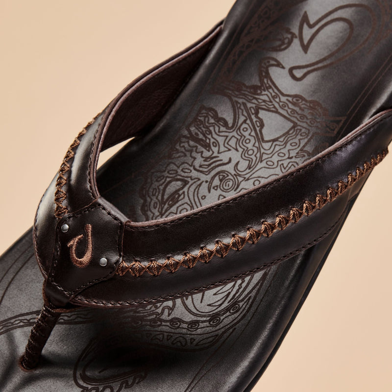 Load image into Gallery viewer, OluKai Mea Ola Sandals 5
