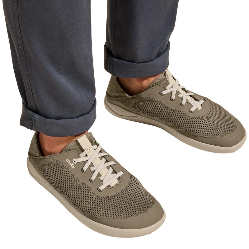 Load image into Gallery viewer, OluKai Moku Pae Slip-On Boat Shoes 7
