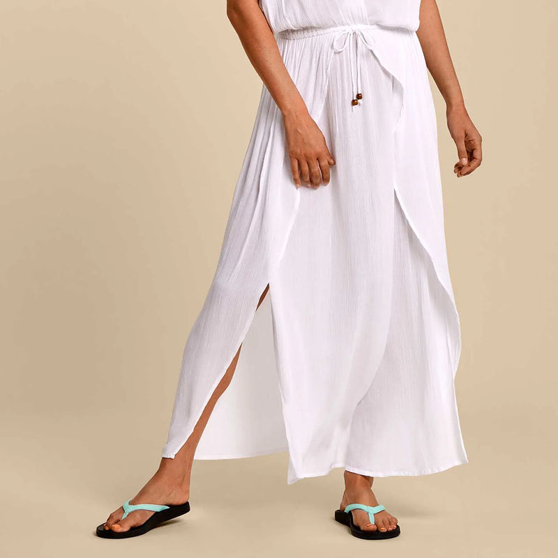 Load image into Gallery viewer, OluKai Women's Puawe Cushioned Beach Sandals
