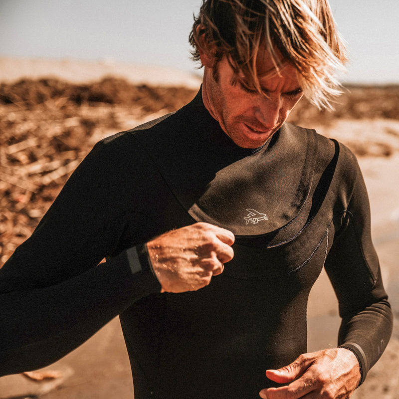 Load image into Gallery viewer, Patagonia Regulator 4/3 U-Zip Wetsuit 6
