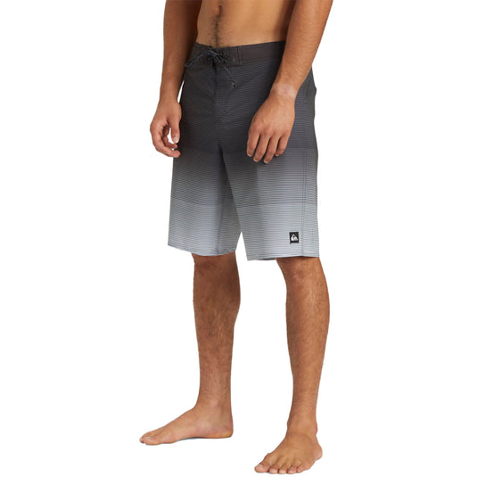 Quiksilver Surfsilk Massive 20" Boardshorts 4