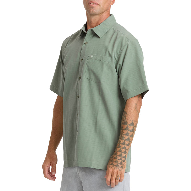 Load image into Gallery viewer, Quiksilver Waterman Centinela Short Sleeve Button-Up Shirt 12
