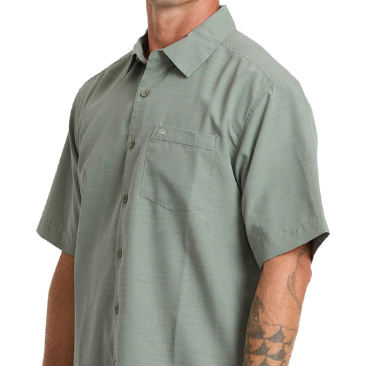 Quiksilver Waterman Centinela Short Sleeve Button-Up Shirt 13