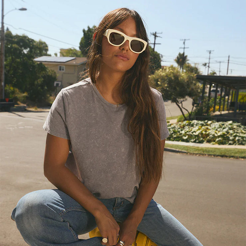 Load image into Gallery viewer, RAEN Lonso Sunglasses - New Blonde/Vibrant Brown 6
