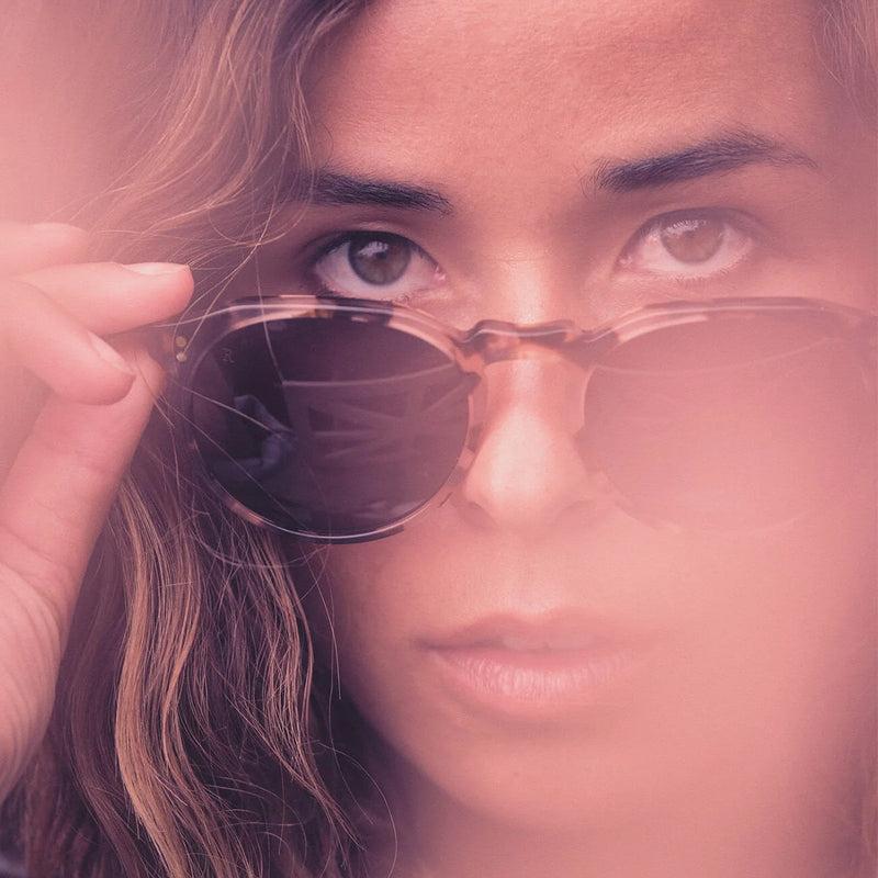 Load image into Gallery viewer, RAEN Remmy Sunglasses - Coral Tortoise/Dark Smoke 8
