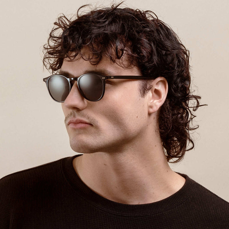 Load image into Gallery viewer, RAEN Basq Polarized Sunglasses - Recycled Black/Green 7
