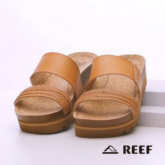 REEF Women's Cushion Vista Hi Sandals