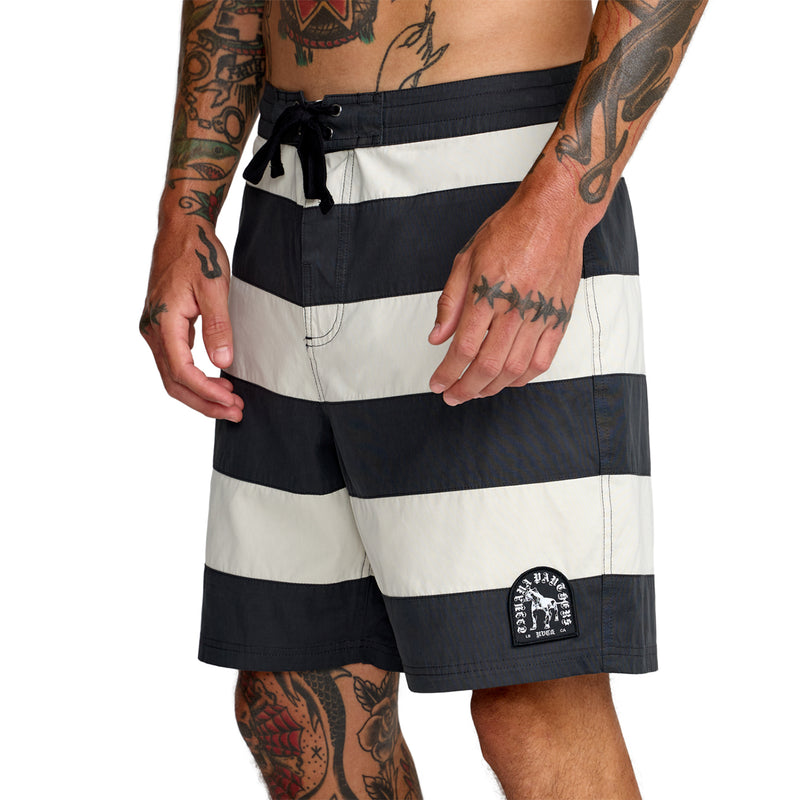 Load image into Gallery viewer, RVCA Da Bull 18" Boardshorts 8
