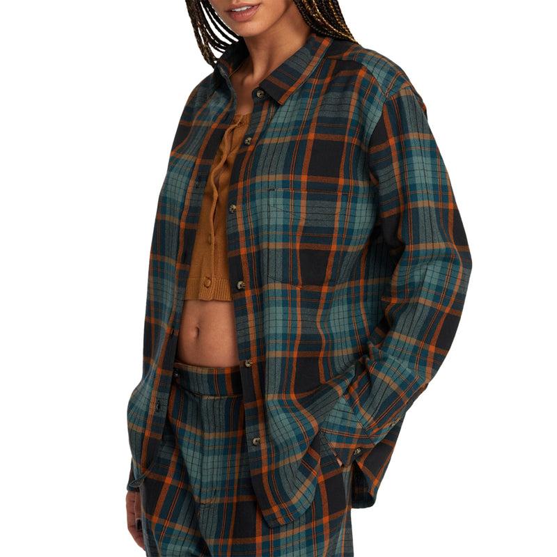 Load image into Gallery viewer, RVCA Women&#39;s Mable Long Sleeve Button-Up Flannel Shirt
