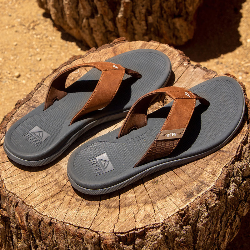 Load image into Gallery viewer, REEF Santa Ana Sandals
