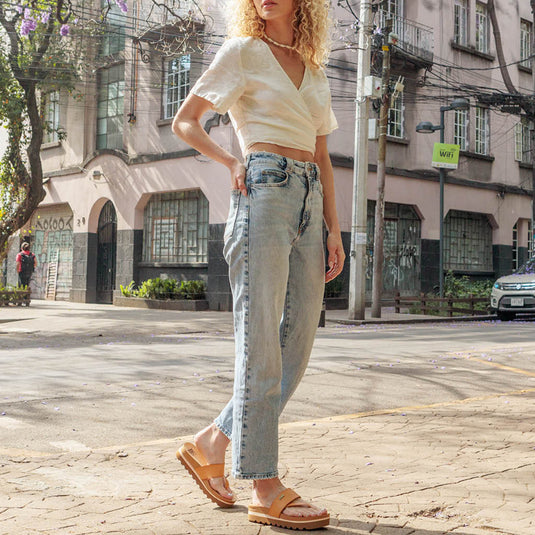 REEF Women's Cushion Sol Hi Sandals