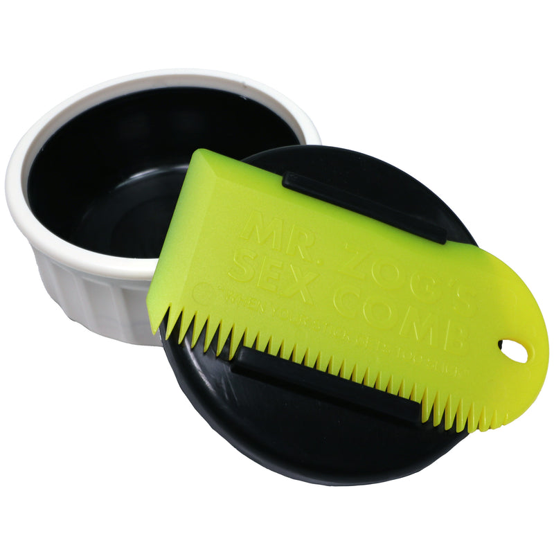 Load image into Gallery viewer, Sex Wax Surfboard Wax Comb &amp; Container 8
