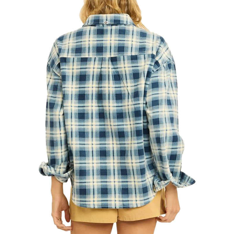 Load image into Gallery viewer, Sisstr Women's Night Waves E-Cozy Long Sleeve Button-Up Fleece Overshirt
