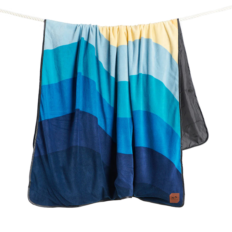 Load image into Gallery viewer, Slowtide Shore Camp Blanket
