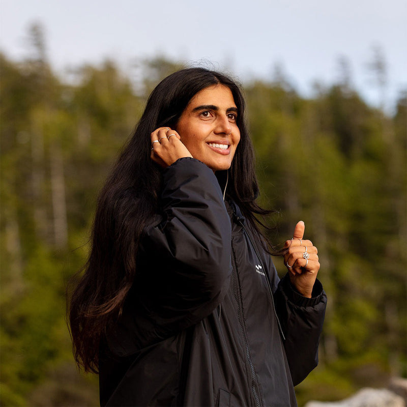 Load image into Gallery viewer, Slowtide All-Weather Parka Hooded Jacket Changing Poncho
