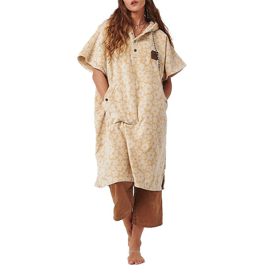 Slowtide Ginny Hooded Changing Poncho