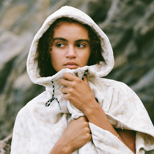 Slowtide Ginny Hooded Changing Poncho