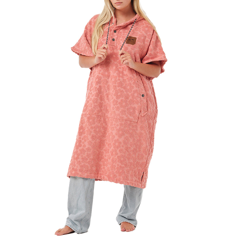 Load image into Gallery viewer, Slowtide Ginny Hooded Changing Poncho
