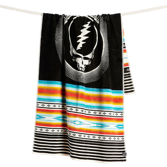 Slowtide Frisco Premium Beach Towel 2
