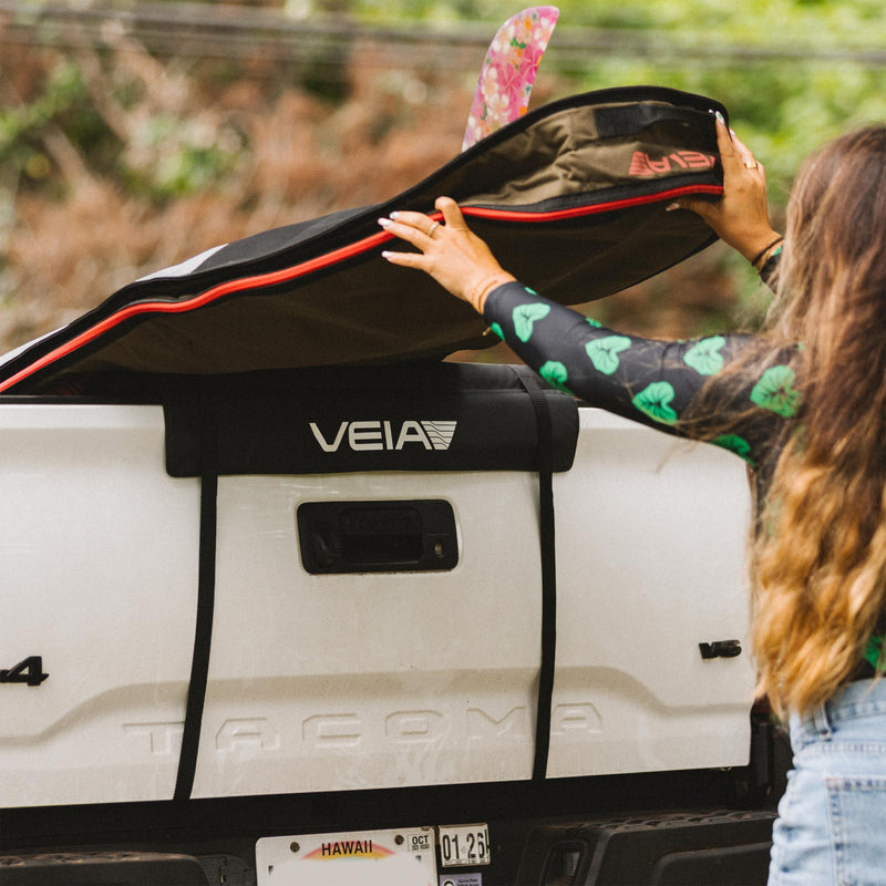 Load image into Gallery viewer, VEIA Explorer Single Tailgate Truck Pad 2
