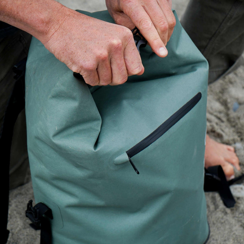 Load image into Gallery viewer, VEIA Explorer Wet/Dry Surf Pack Backpack - 30L
