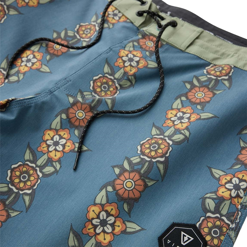 Load image into Gallery viewer, Vissla Ink Lines 18.5&quot; Boardshorts
