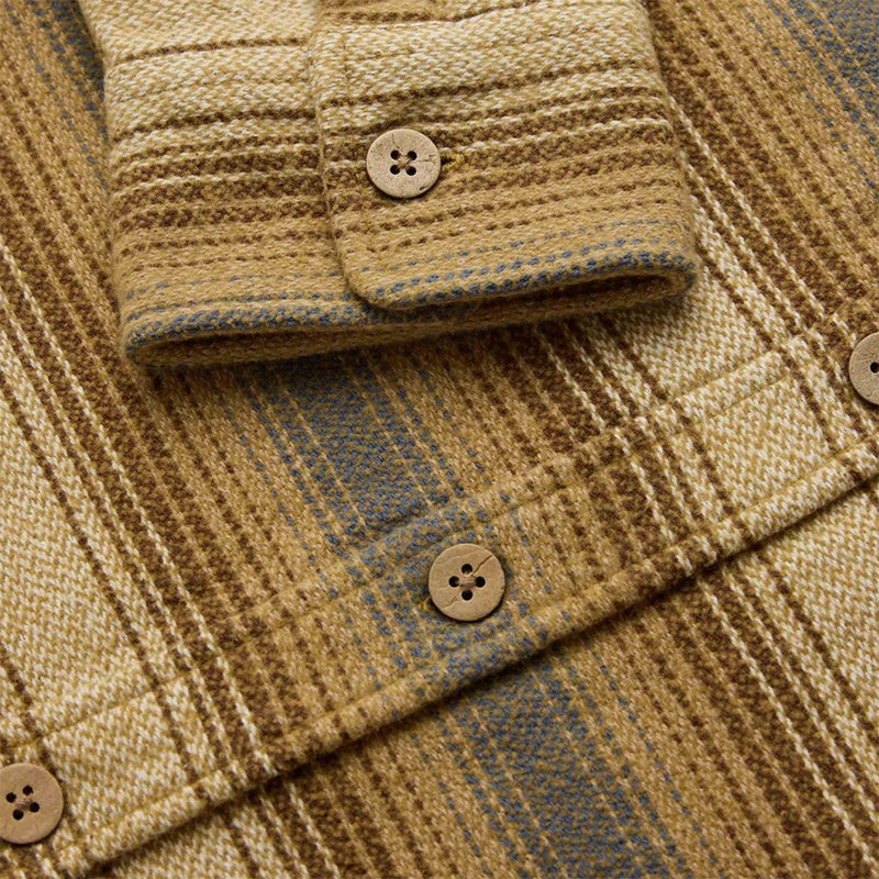 Load image into Gallery viewer, Vissla Descanso Heavy Long Sleeve Button-Up Flannel Shirt 2
