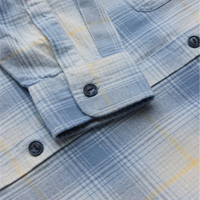 Load image into Gallery viewer, Vissla Central Coast Eco Long Sleeve Button-Up Flannel Shirt 3
