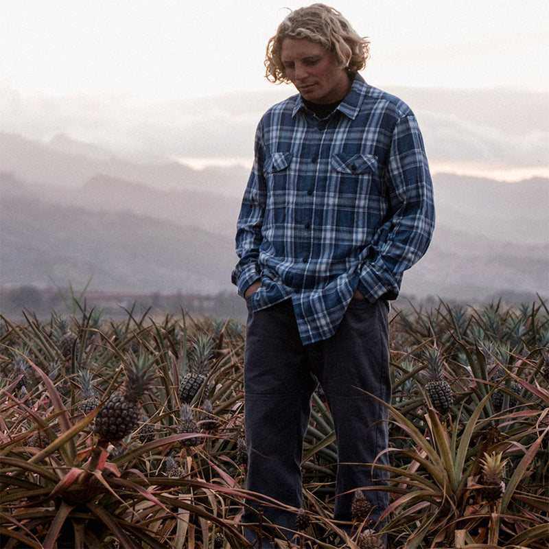 Load image into Gallery viewer, Vissla Coast Lightweight Long Sleeve Button-Up Eco Flannel Shirt
