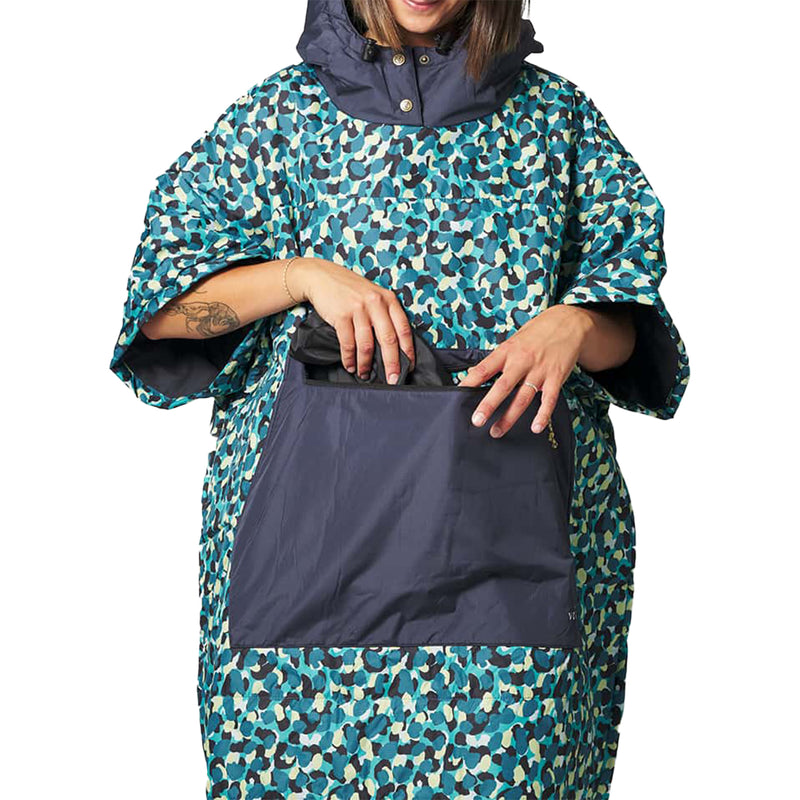 Load image into Gallery viewer, Voited Outdoor 2nd Edition Hooded Changing Poncho
