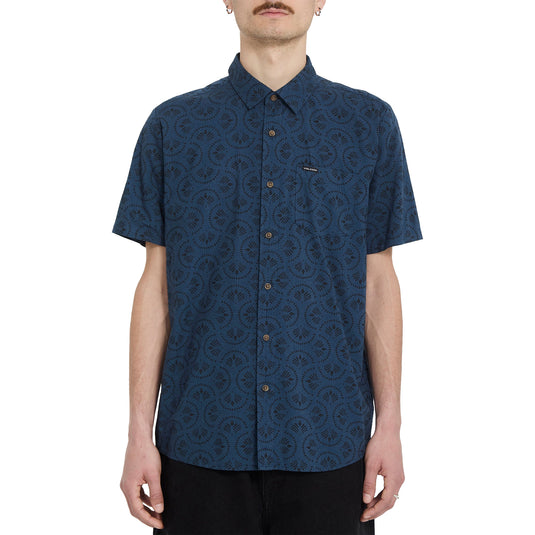Volcom Scaler Stone Short Sleeve Button-Up Shirt 1