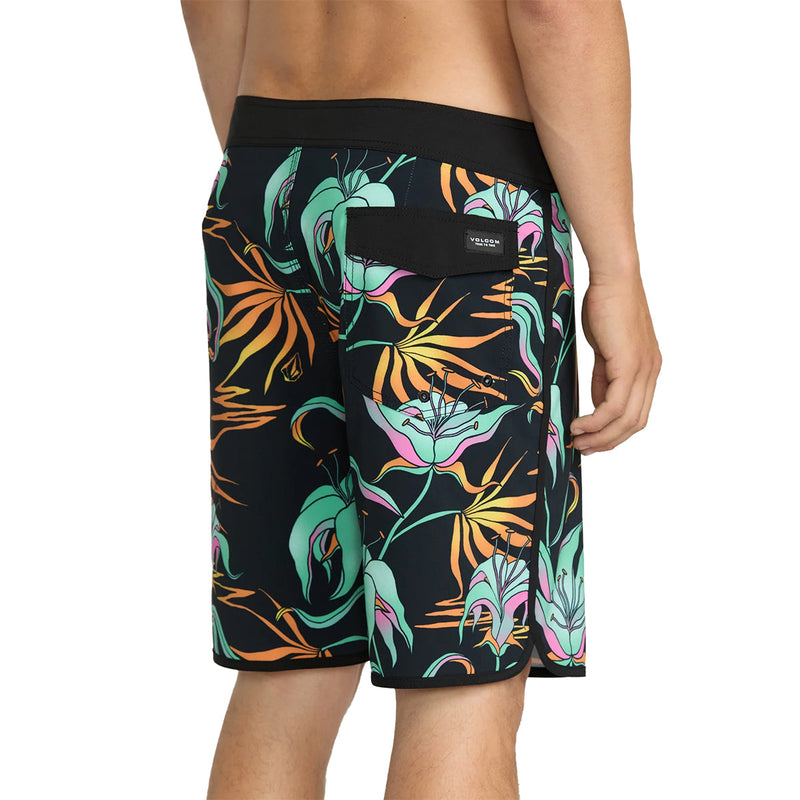 Load image into Gallery viewer, Volcom Infuse Scallop Mod 19" Boardshorts 7
