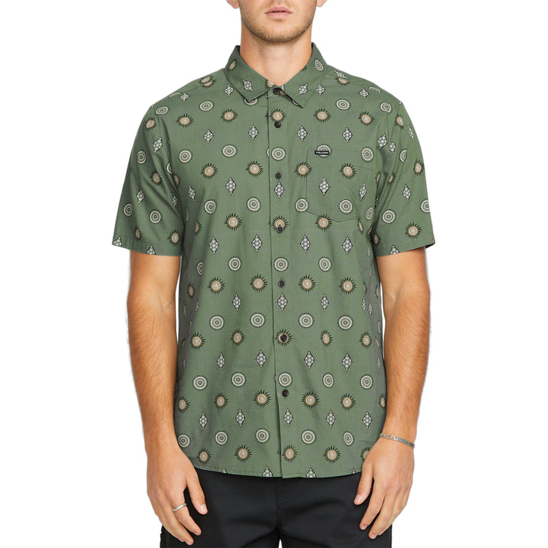 Load image into Gallery viewer, Volcom Mister Fib Short Sleeve Button-Up Shirt
